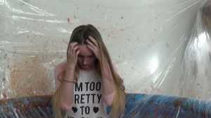 laurens-roulette-in-im-too-pretty_7.jpg